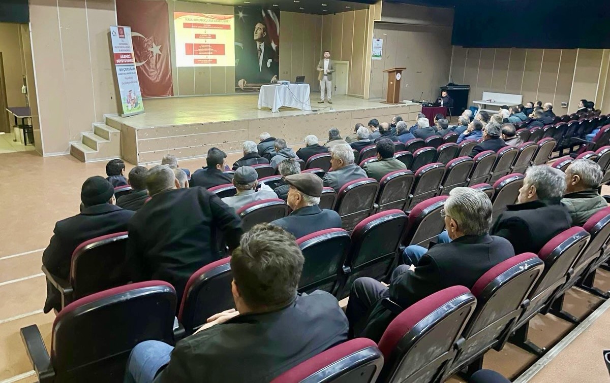 Araç İlçemizde ‘Gönül Elçiliği ve Koruyucu Aile Tanıtımı’ Gerçekleştirildi