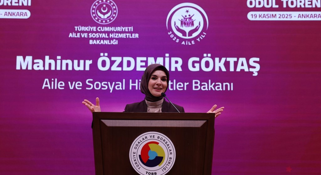 Bakanımız Göktaş, "Türkiye'nin Girişimci Kadın Gücü Yarışması Ödül Töreni"nde konuştu