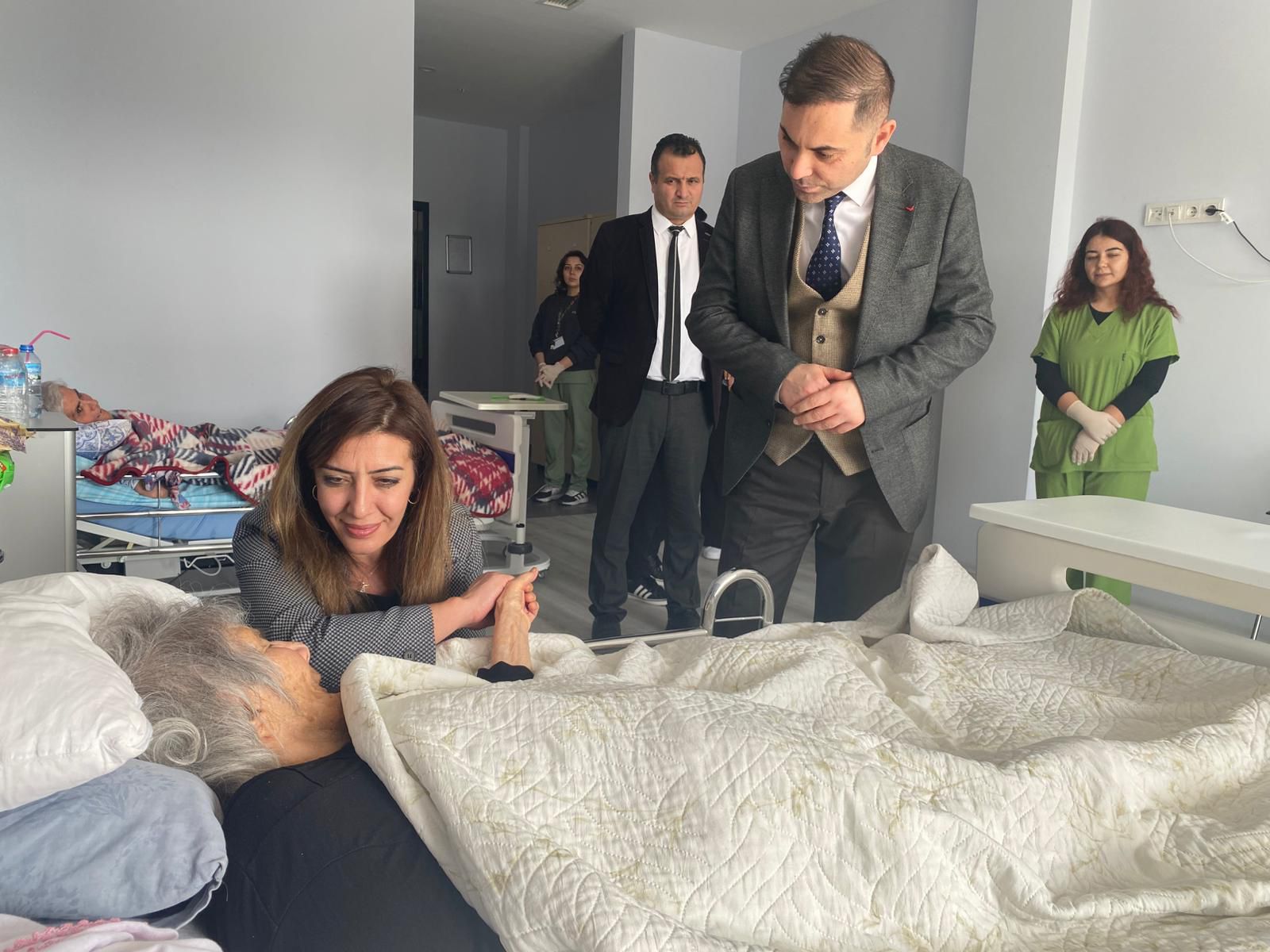 İl Müdürümüz Kuduret GÜLTAŞ Gördes Huzurevi’ni Ziyaret Etti