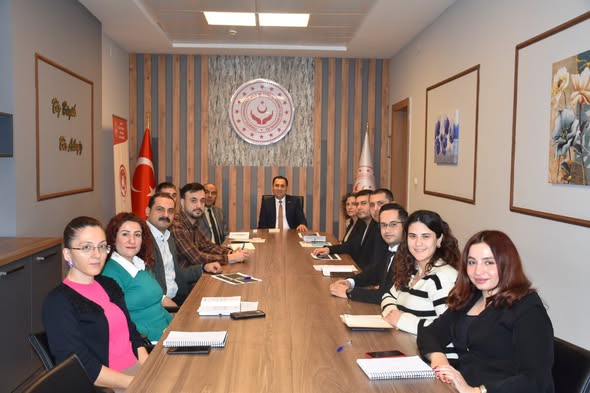 Engelli ve Yaşlı Hizmetleri Birimi ile bir araya gelerek 2025 Yılı Değerlendirme Toplantısı