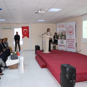 “Uluslararası Kadına Yönelik Şiddetle Mücadele Günü” Kapsamında Düzenlenen Konferansımız - fotoğraf 22