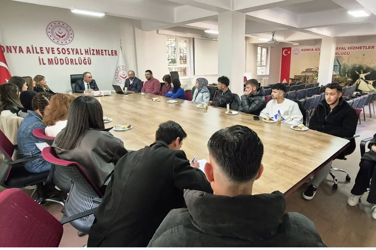  "İş Hayatına Uyum Semineri" Düzenlendi