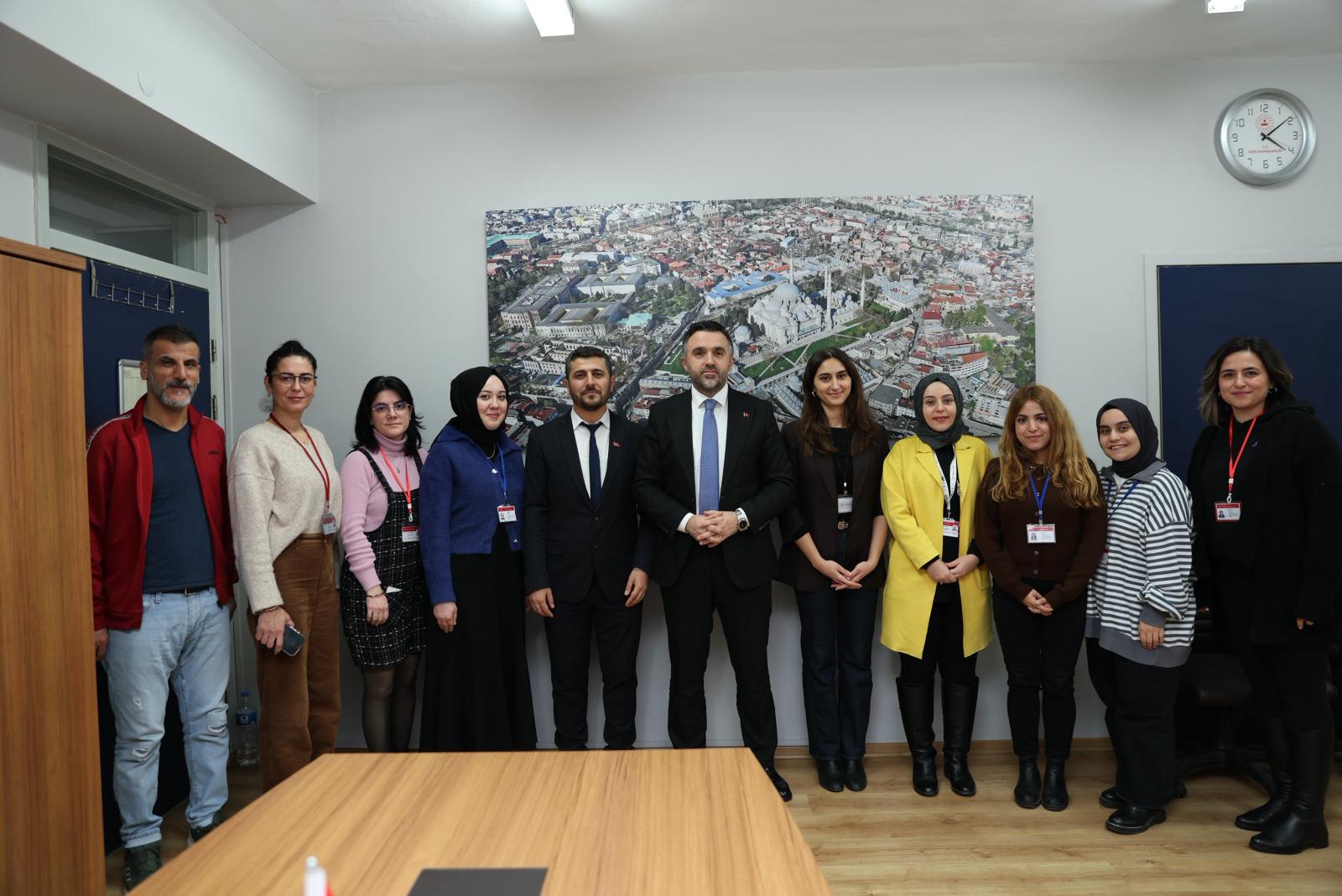 2025 Aile Yılı Kapsamında Sosyal Hizmet Merkezlerimize Teşekkür Ziyaretleri Gerçekleştiriyoruz