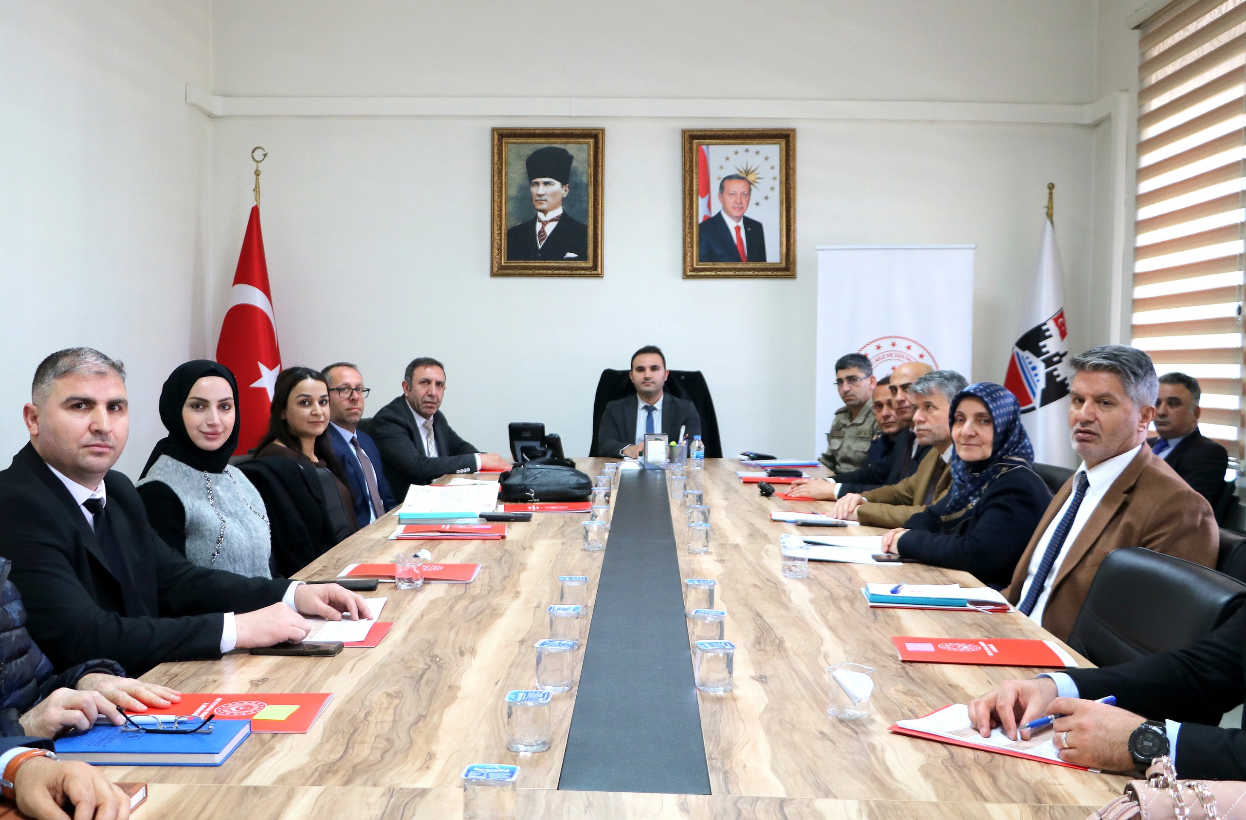 Güçlendirilmiş Bakım Modelinin İhtisaslaştırılmış Çocuk Evlerine Uygulanmasına Dair Protokol Eylem Planı kapsamında değerlendirme ve istişare toplantısı gerçekleştirildik.