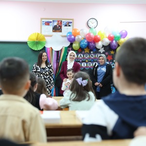 Bakanımız Göktaş, babası Pençe-Kilit Harekatı'nda şehit olan öğrencinin karne törenine katıldı - fotoğraf 4