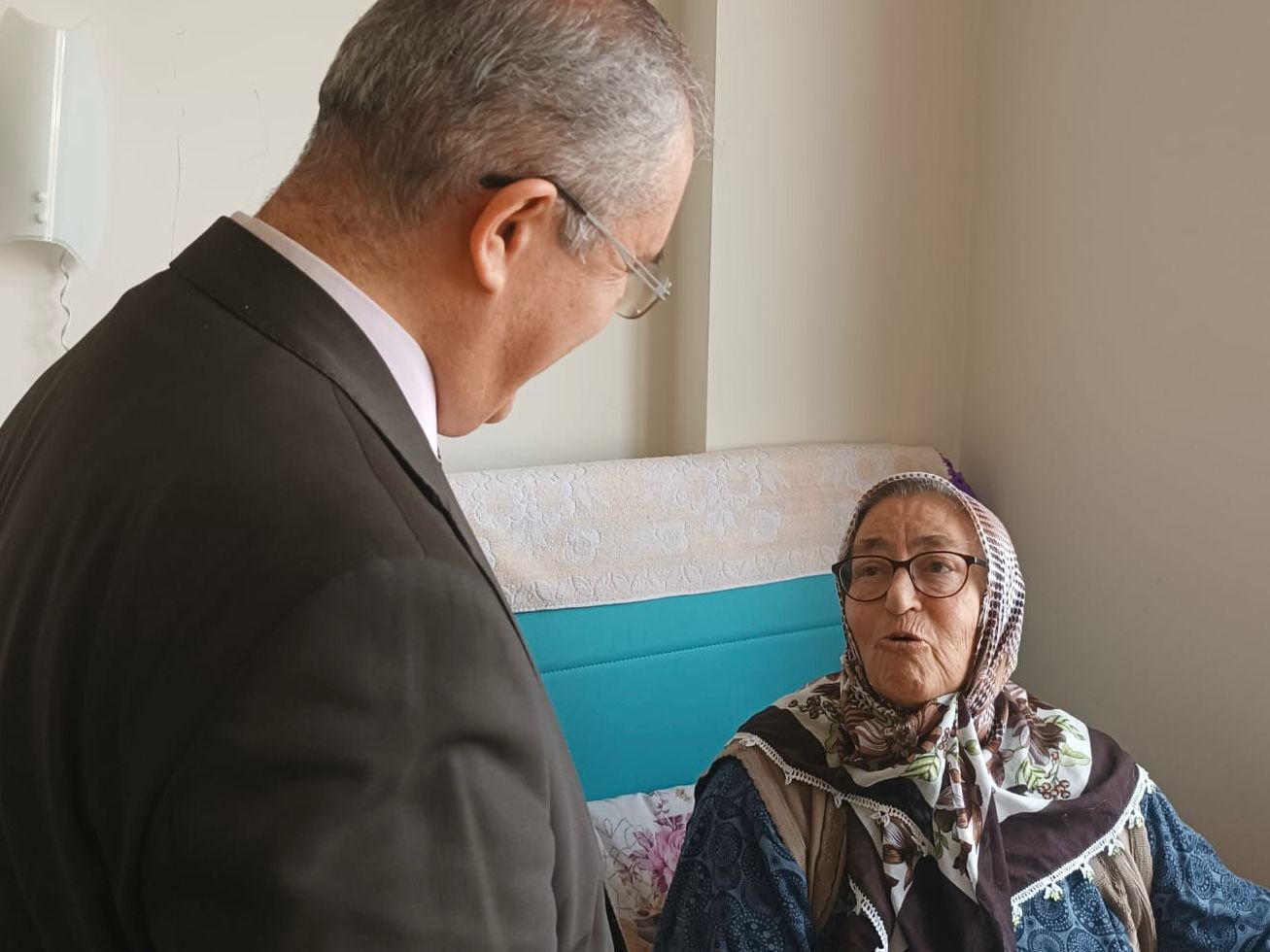 Fazlı-Macide Halaç Huzurevine Ziyaret 