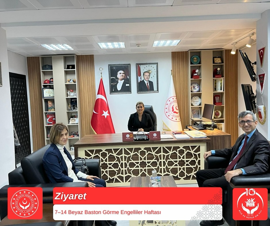 İl Müdürümüz Sayın Emine BÖÇKÜN, Altı Nokta Görme Engelliler Derneği Başkanı Sayın Süleyman BOZTEPE'yi Makamında Ağırladı.