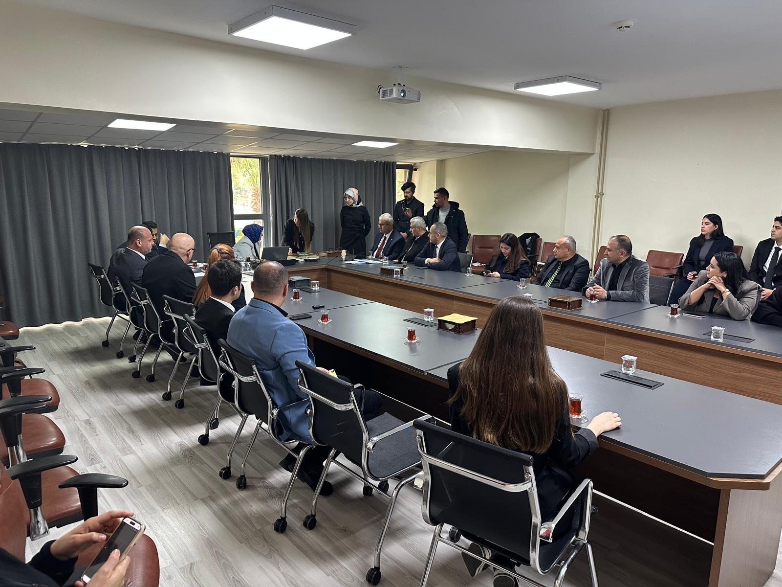 ÇOCUKLARIN DUYGULARINA SEMBOLLERLE DOKUNAN PROJE