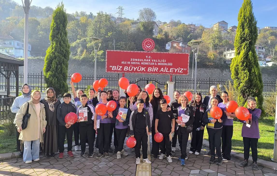 Çocuk Hakları konusunda eğitim faaliyeti düzenlenmiştir.