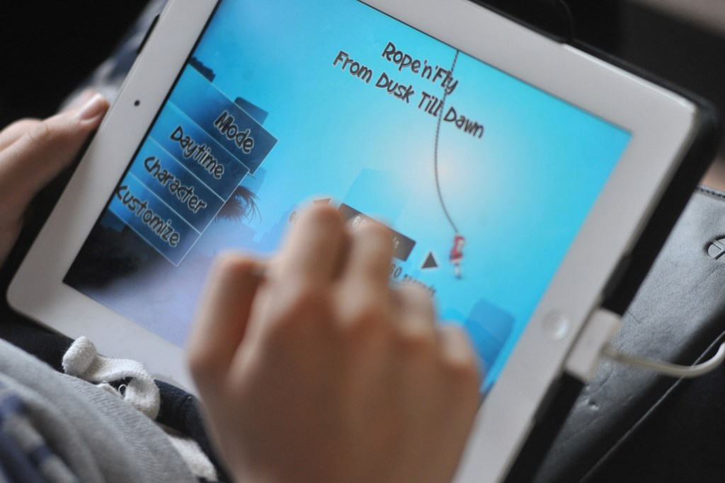 Bakanlıktan ebeveynlere dijital uygulamalarda “ekran süresi” uyarısı