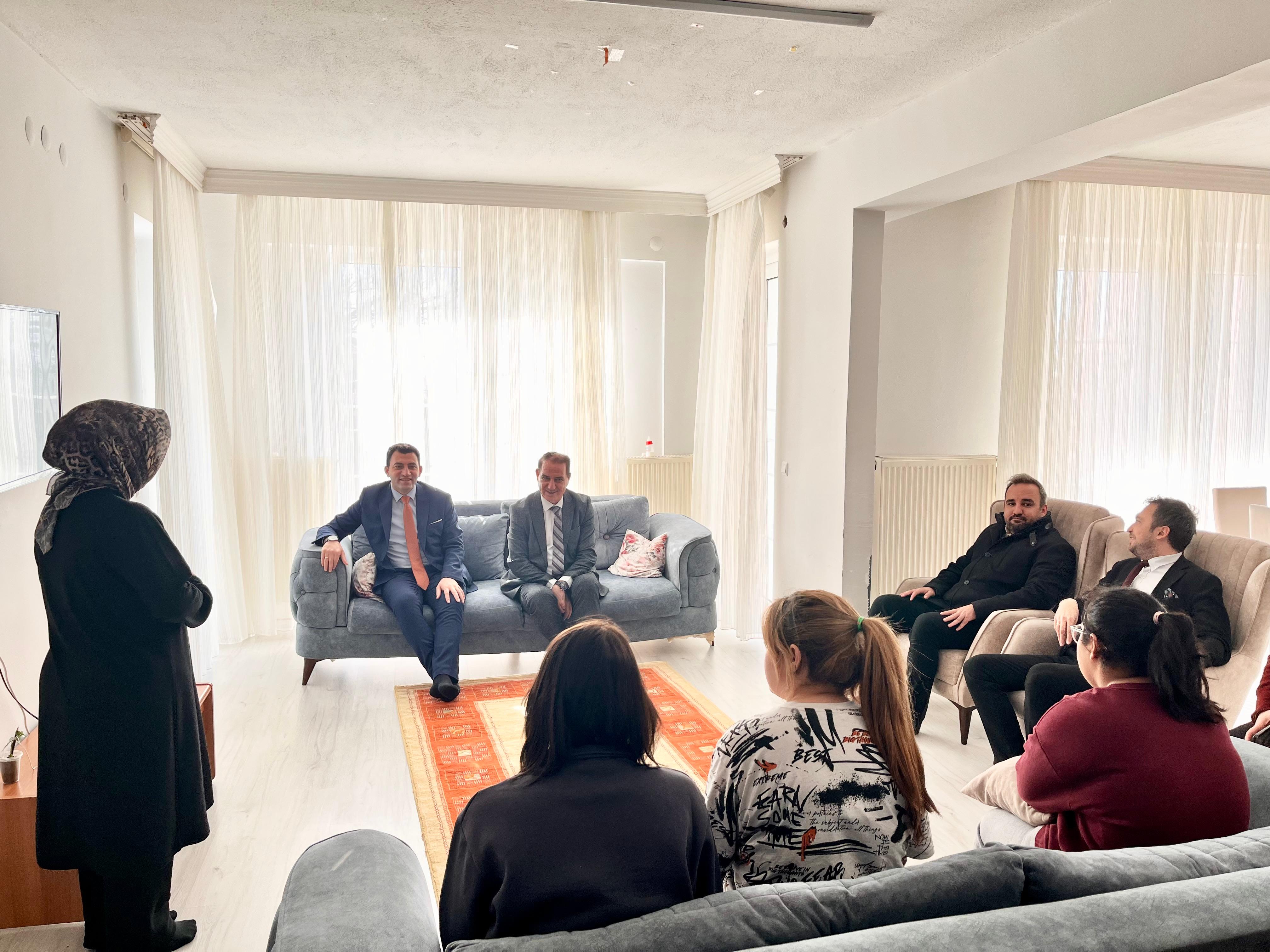 Çocuk Evleri Sitesine Ziyaret