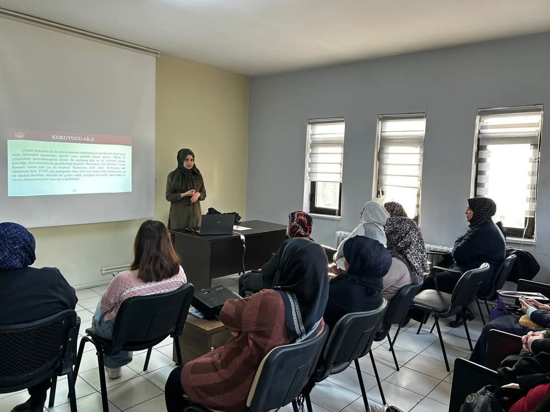 ADEM-1 Kursiyerlerine İl Müdürlüğü Hizmet Modelleri Tanıtıldı