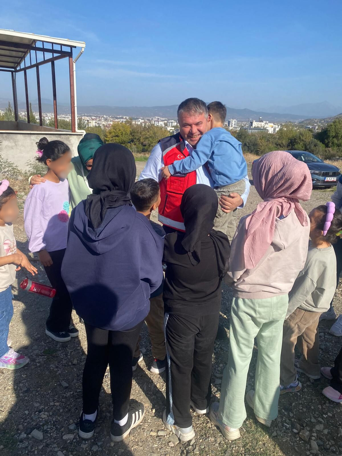 20 Kasım’da Çocuk Hakları İçin Fidanlar Toprakla Buluştu