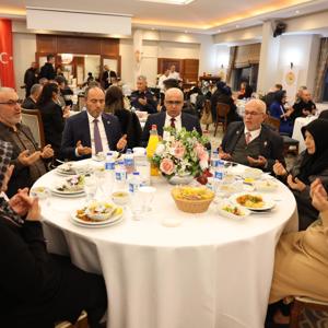 Şehit Ailelerimiz ve Gazilerimiz Onuruna Program Gerçekleştirildi - fotoğraf 6
