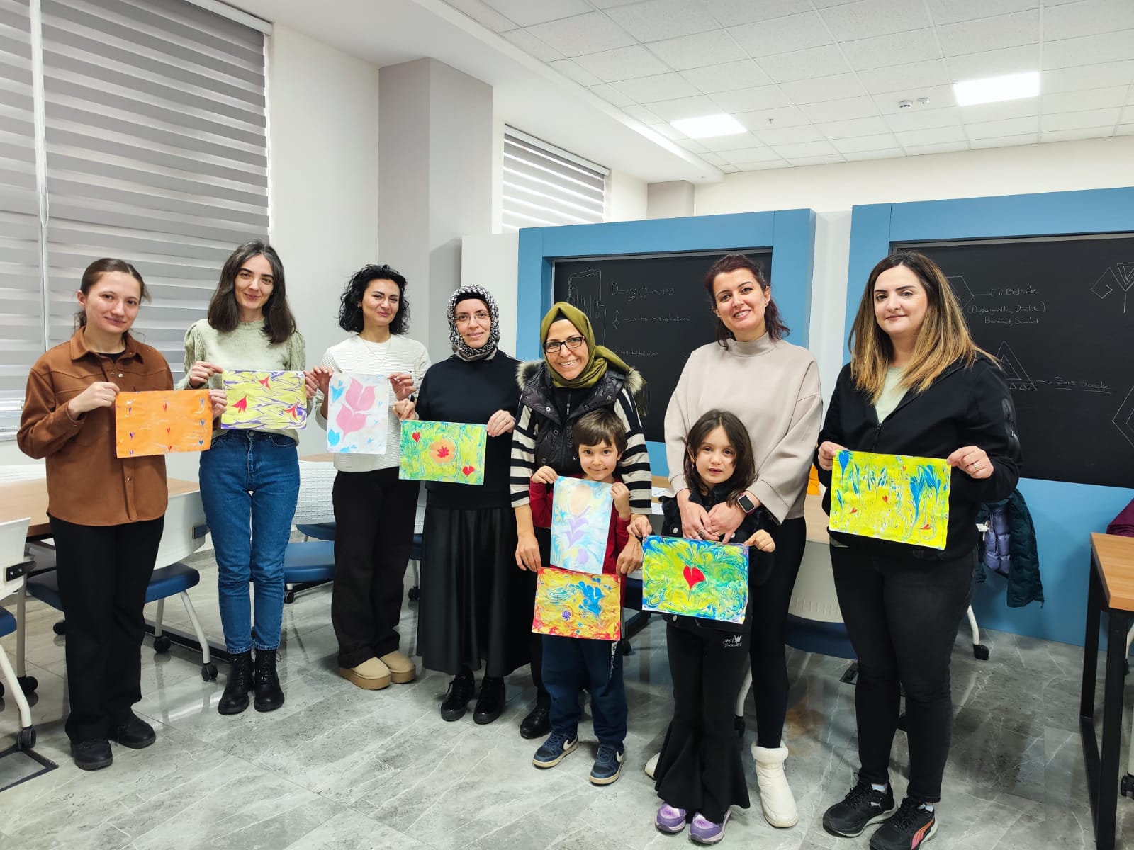 İl Müdürlüğümüz İş Birliğiyle Ebru Atölyesi Çalışması Yapıldı