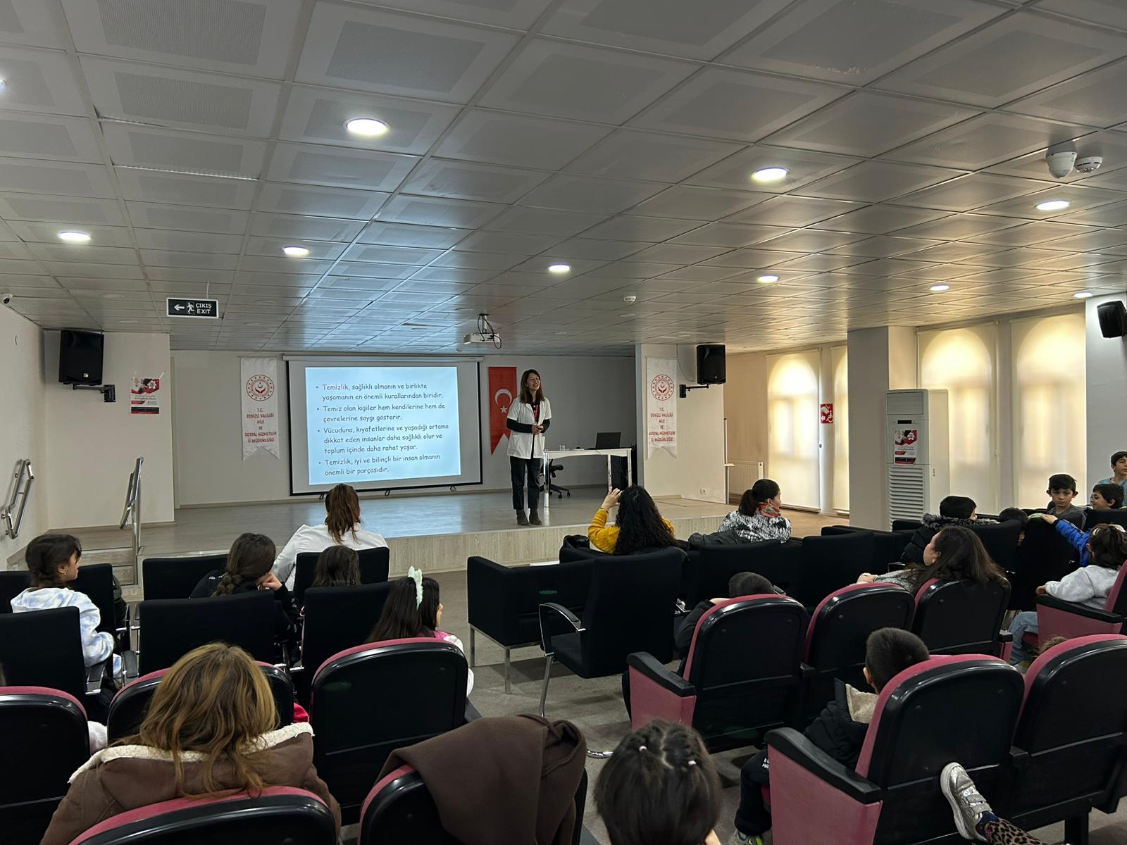 Çocuklarımıza Yönelik Sağlıklı Beslenme ve Ağız-Diş Sağlığı Eğitimleri Gerçekleştirildi