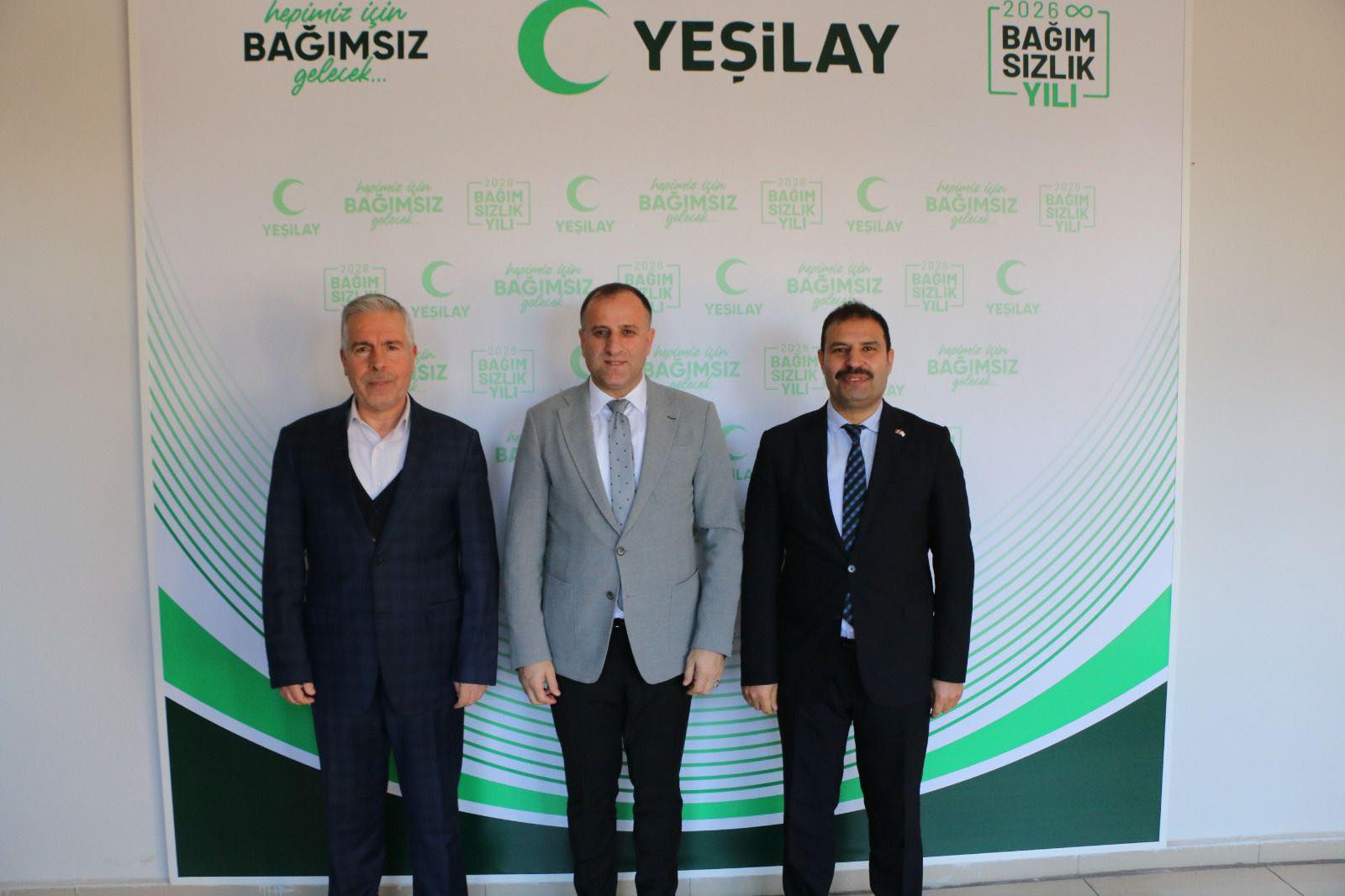 Yeşilay Şanlıurfa Şube Başkanını Ziyaret Ettik.