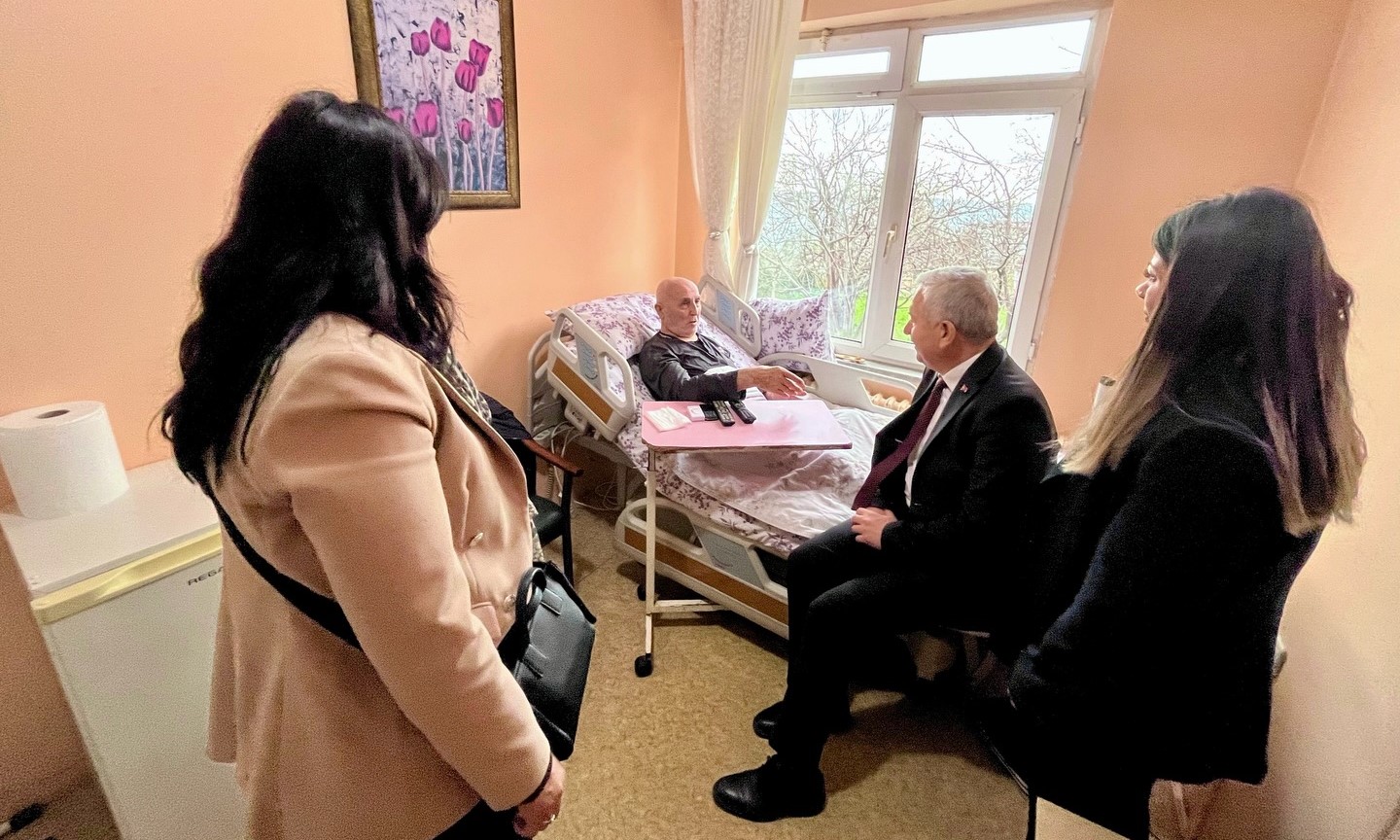 Asırlık Çınarlarımızla Gönül Buluşması, İnebolu Huzurevimize Anlamlı Ziyaret