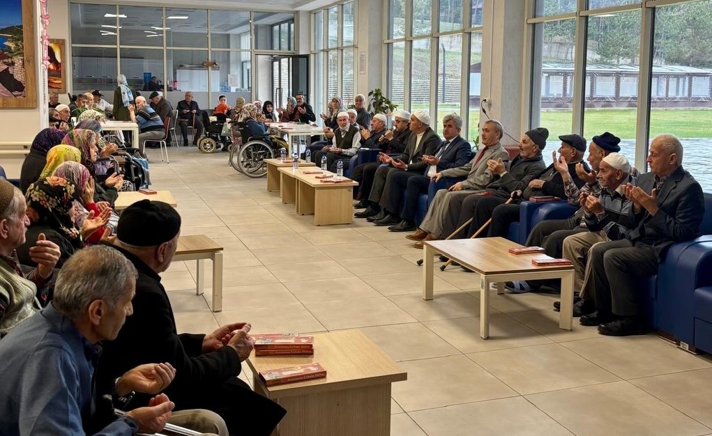 Asrın Felaketinin 3. Yılında Dualar Huzurevimizden Semaya Yükseldi