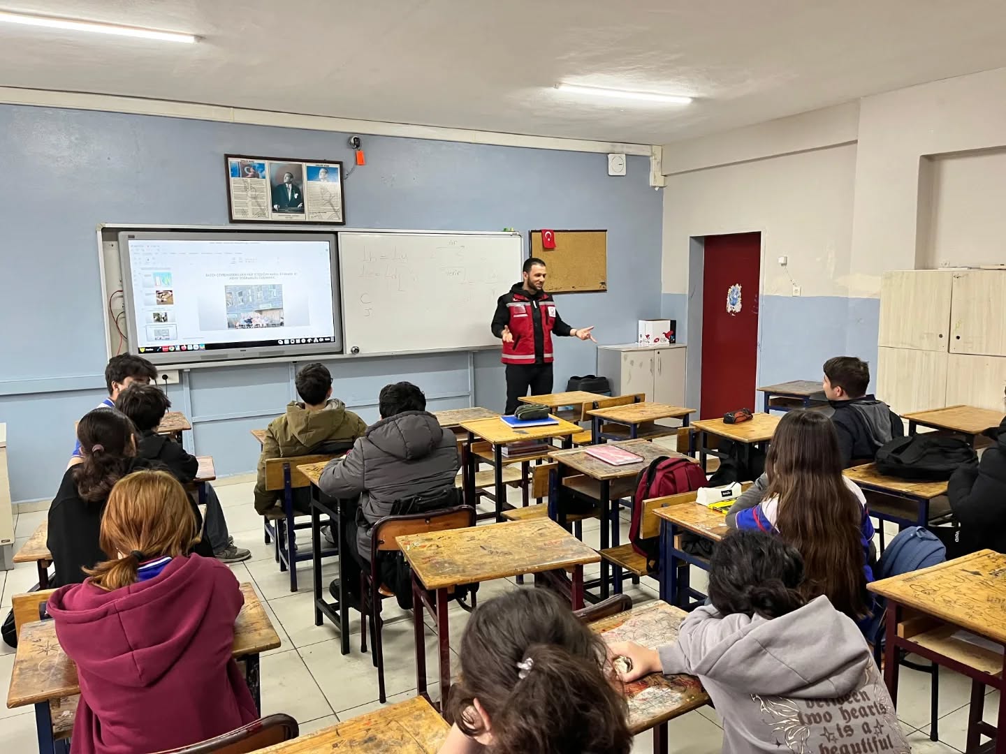 Akran Nezaketi ve Dijital Güvenlik Kapsamında Okullarda Eğitim