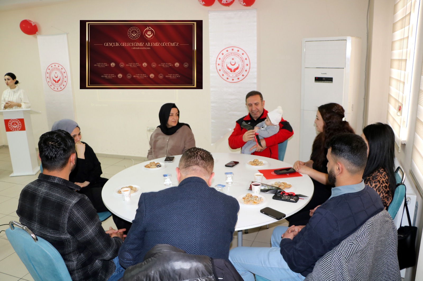 Evlilik Kredisi Alan Genç Çiftlerle Söyleşi Programı Düzenlendi