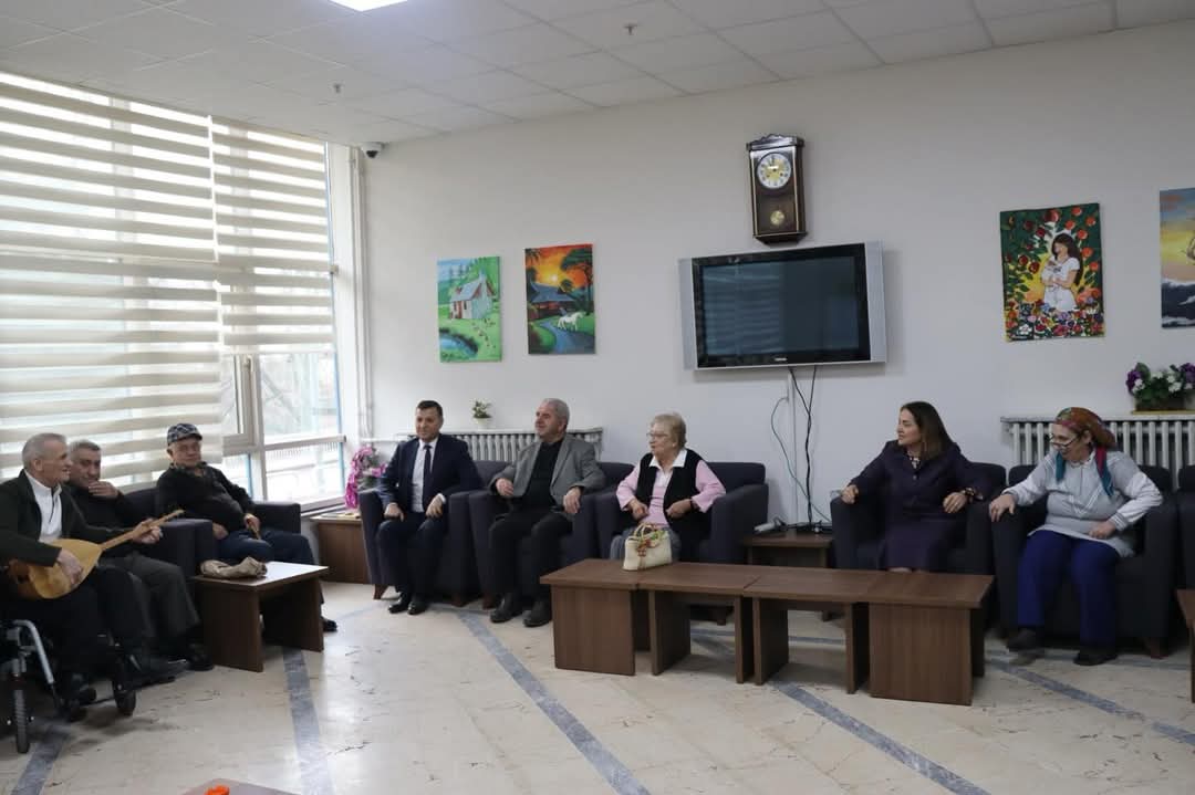 Aile Ve Sosyal Hizmetler Bakan Yardımcımız Sayın Dr. Sevim Sayım Madak Yücel Huzurevimizi Ziyaret Etti