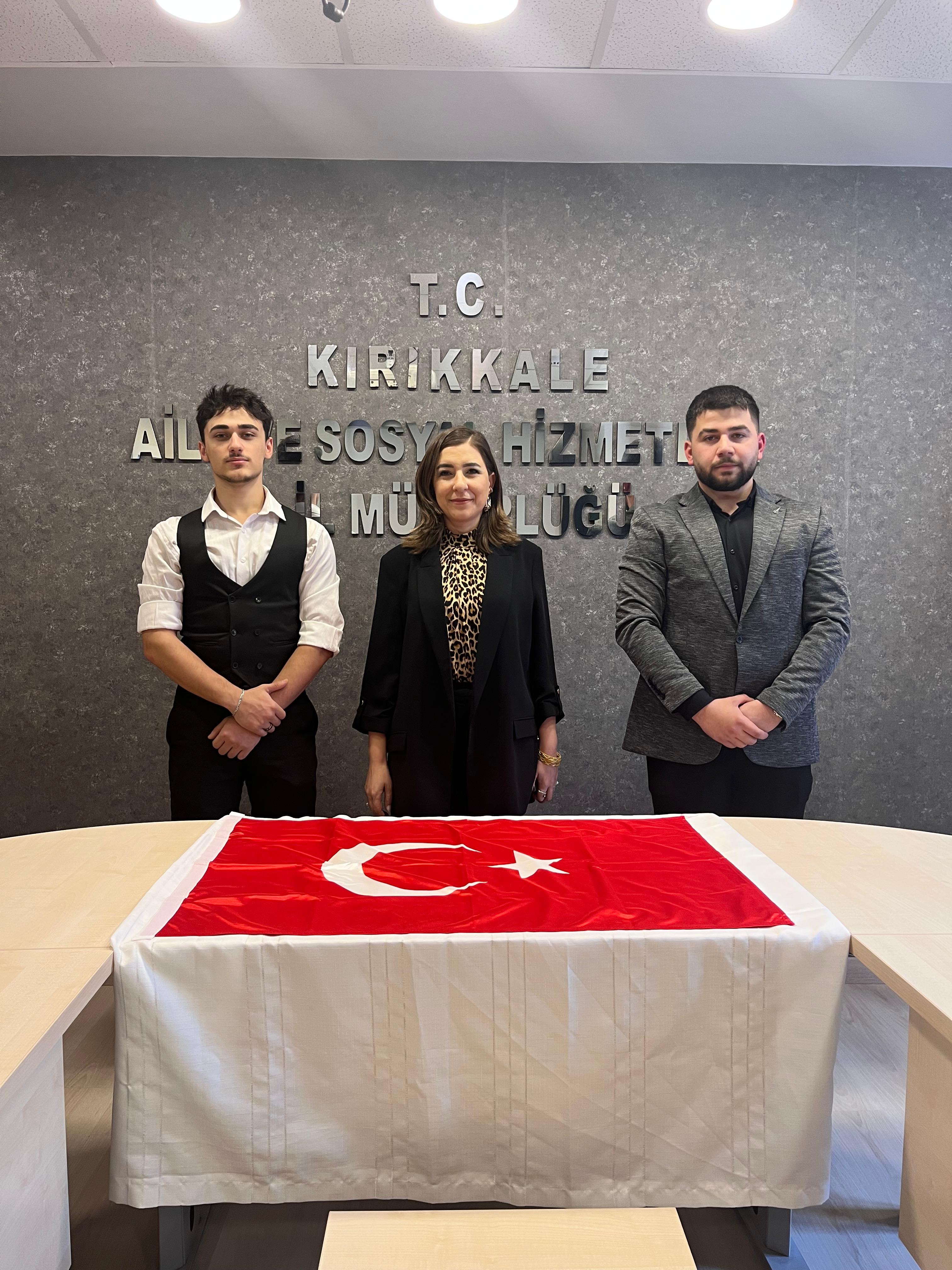 İl Müdürümüz Sayın Çiğdem AÇIKYILDIZ KAZEL, aday memurlarımızın asil memurluğa geçişleri dolayısıyla düzenlenen yemin törenine katıldı.