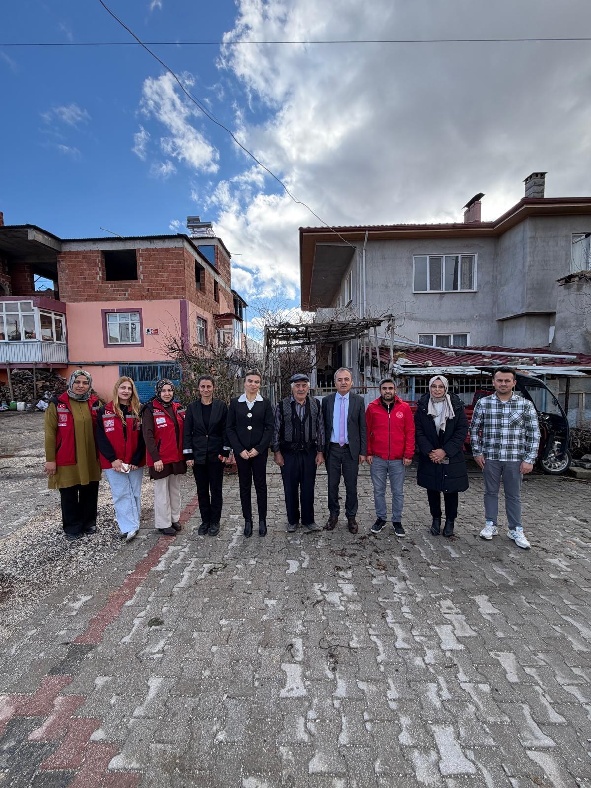 Cumhurbaşkanımızın takdirleriyle ilan edilen Aile Yılı kapsamında, Ziyaret .*