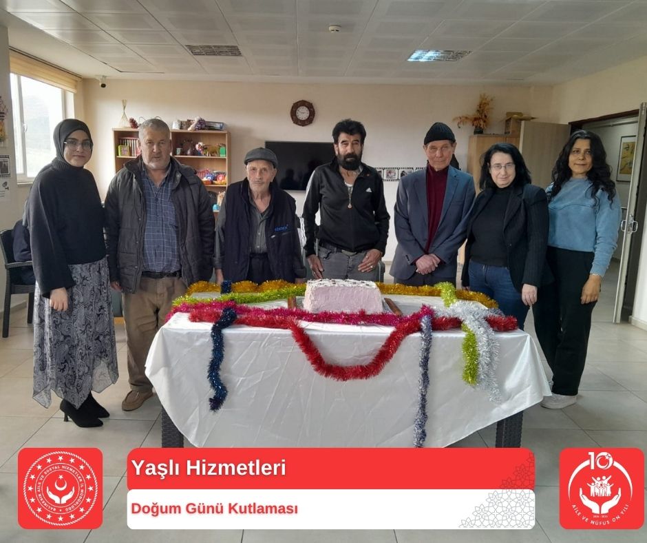 Karesi Huzurevi’nde Şubat Ayı Doğum Günü Kutlaması