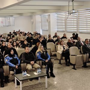 Koruyucu Aile Sistemine Yönelik Bilgilendirme Toplantısı - fotoğraf 2