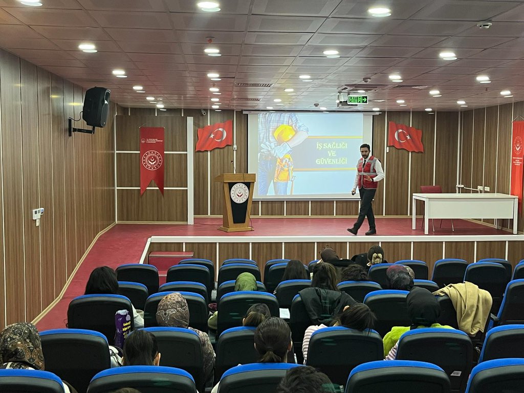 Müdürlüğümüz Bünyesinde İş Sağlığı ve Güvenliği Eğitimi Gerçekleştirildi