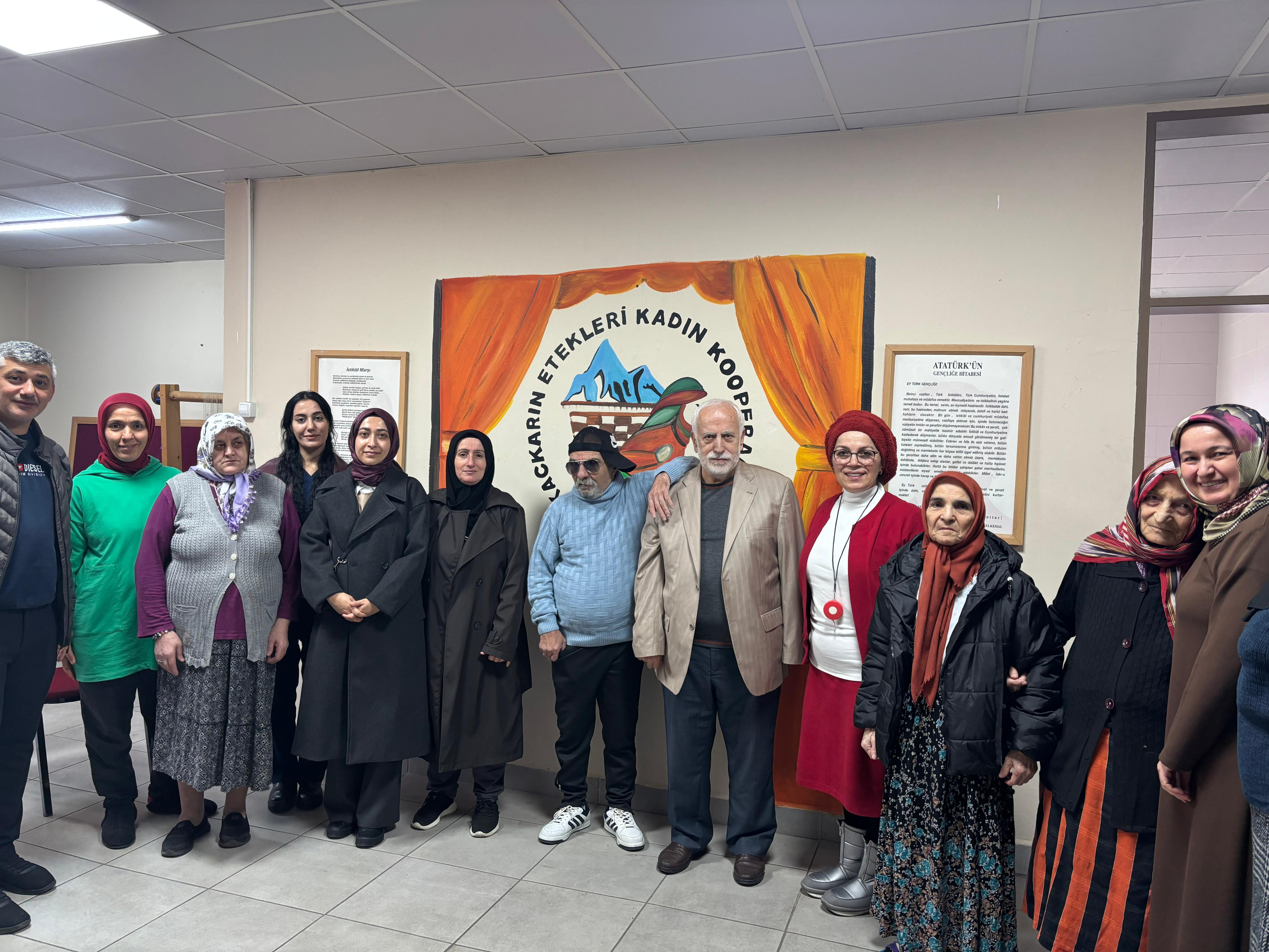 Huzurevi Sakinlerimizden Dikiş Nakış Kursuna Ziyaret