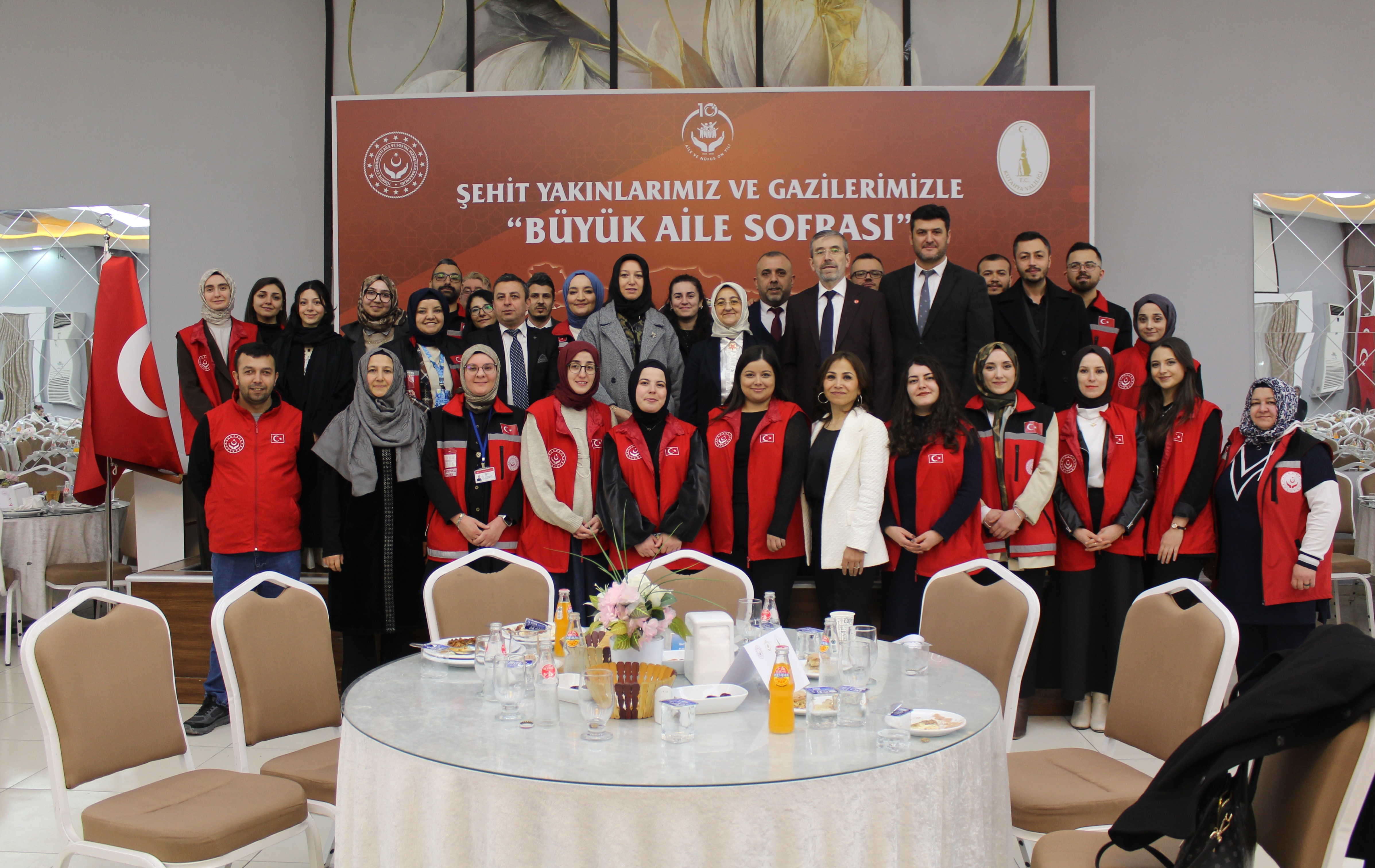 “Şehit Yakınları ve Gazilerimizle Büyük İftar Sofrası” Programı Gerçekleştirildi