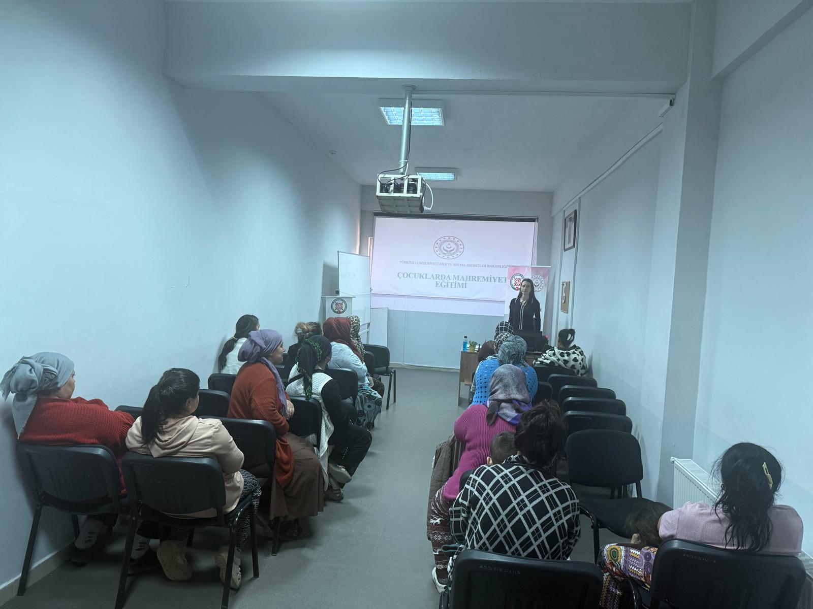 'Çocuklarda Mahremiyet’ Konusunda Eğitim Düzenlendi. 