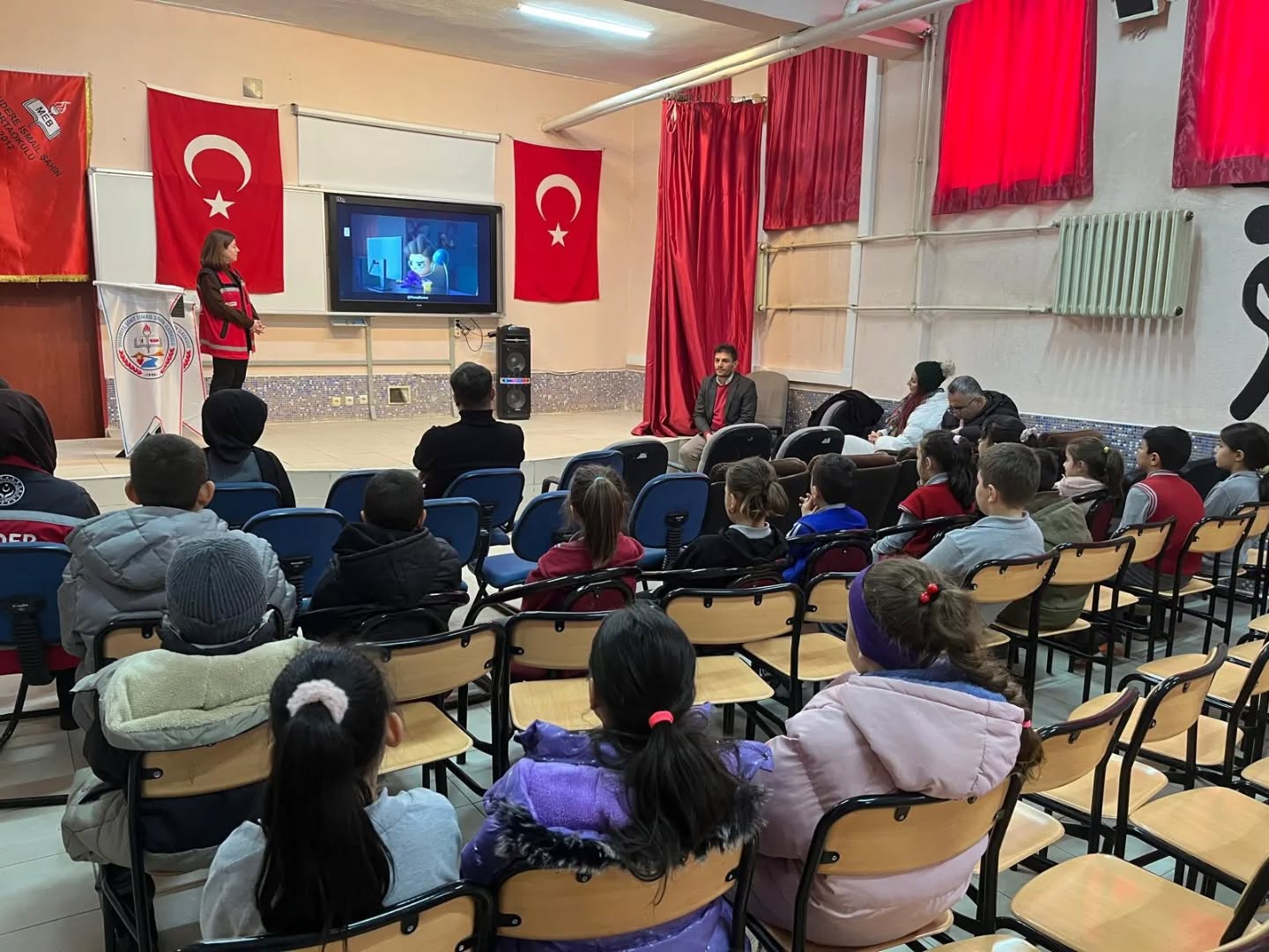Akran Zorbalığı Konusunda Farkındalık Çalışması Gerçekleştirilmiştir