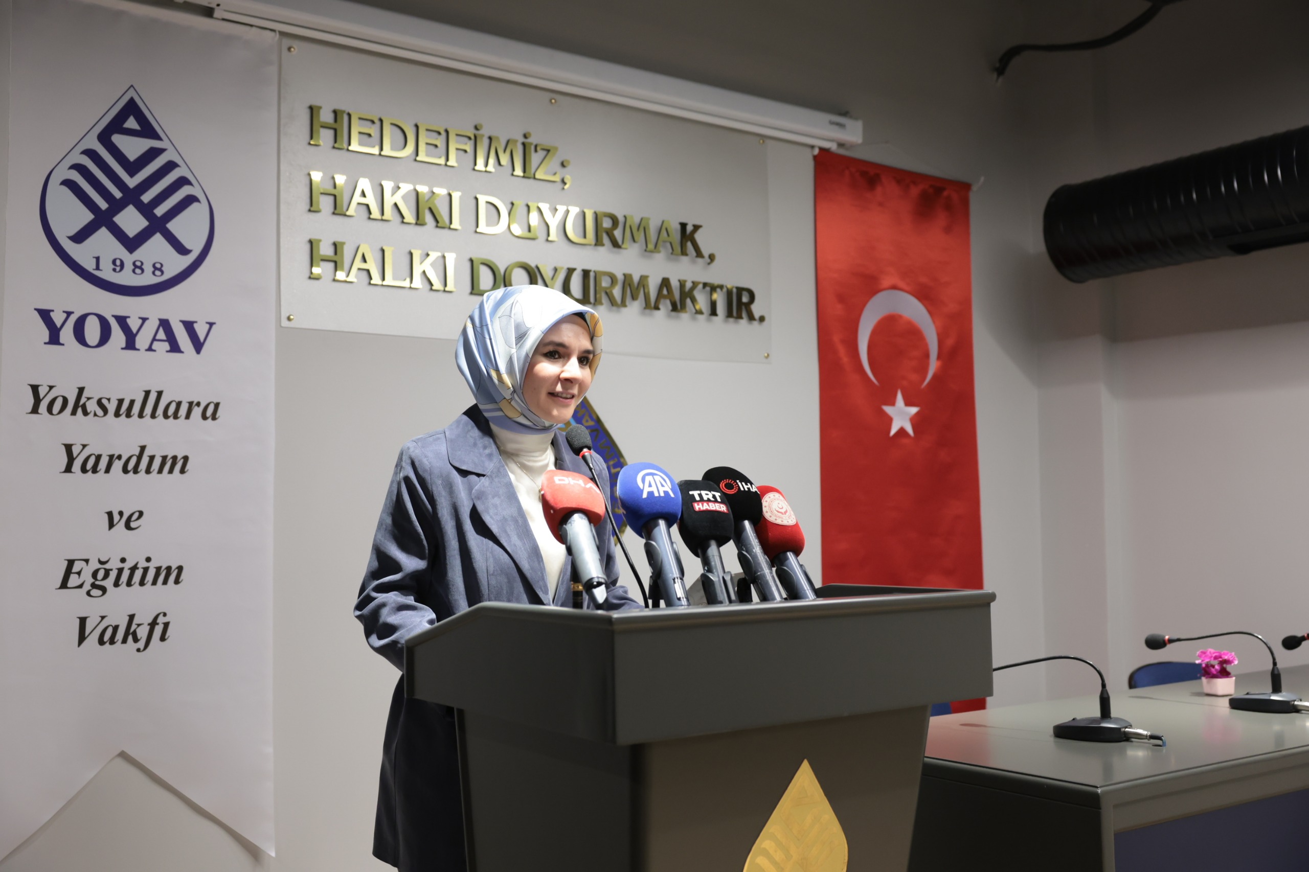 Bakanımız Mahinur Özdemir Göktaş, Yoksullara Yardım ve Eğitim Vakfı iftarında konuştu: