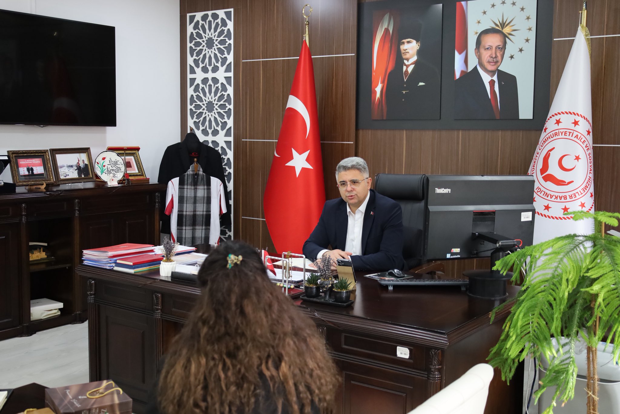 Pazartesi Günleri Çalışma Arkadaşlarımızı Dinliyoruz 