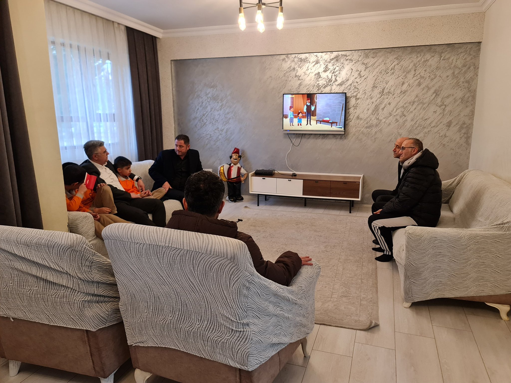 İl Müdürümüz Özgür Kırmızıtaş Dörteylül Çocuk Evleri Sitesi’ni Ziyaret Etti