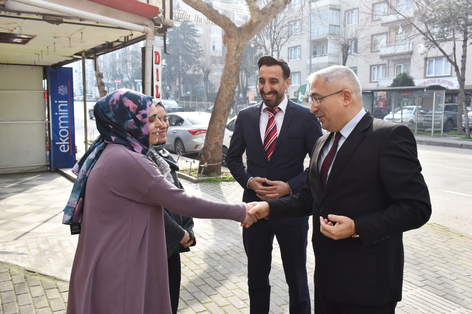 İl Müdürümüz Faruk Uysal’dan Yıldırım Sosyal Hizmet Merkezi’ne Ziyaret