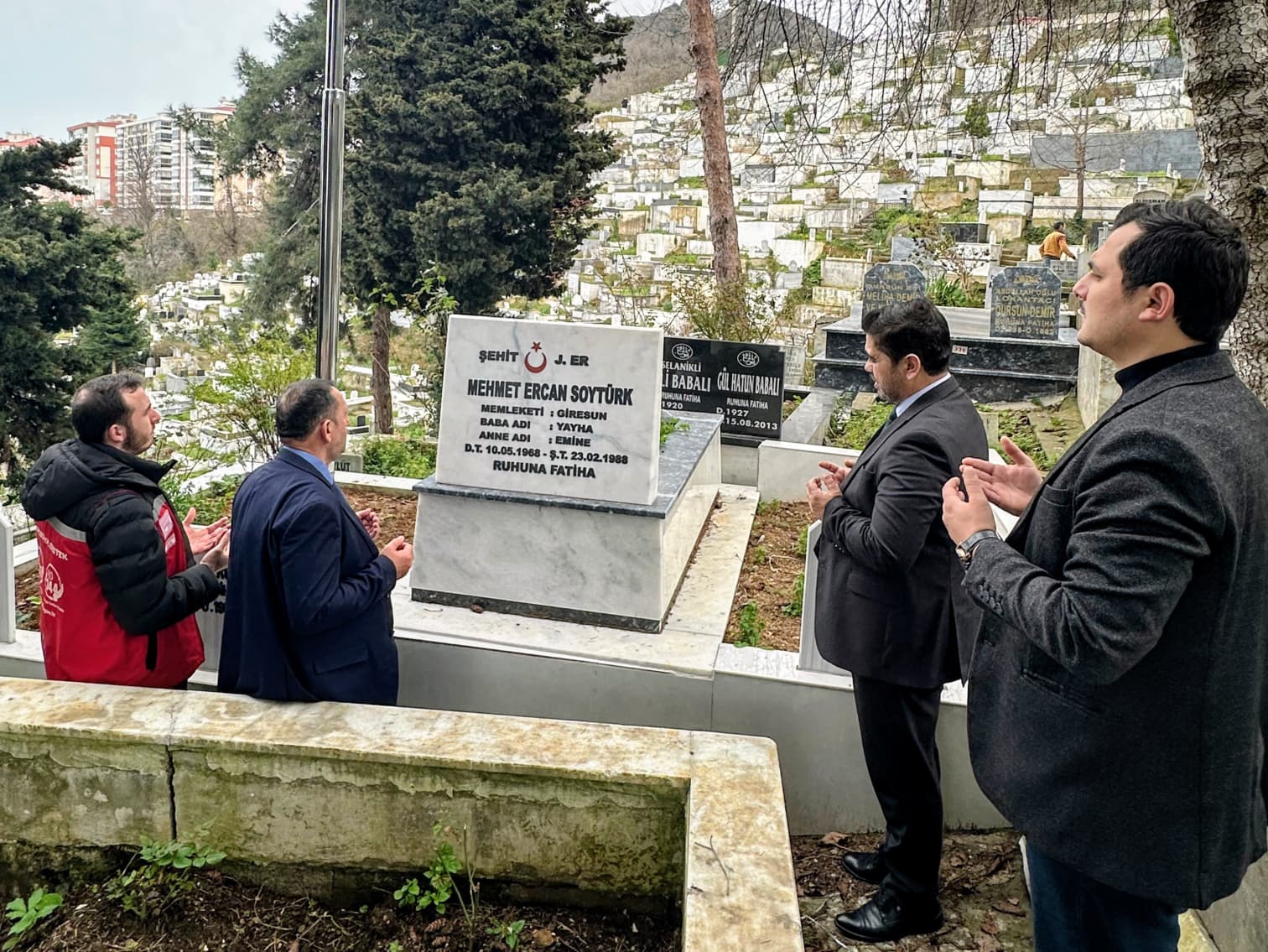 İl Müdürümüz Ender YANIK’tan Şehidimizin Kabrine Ziyaret
