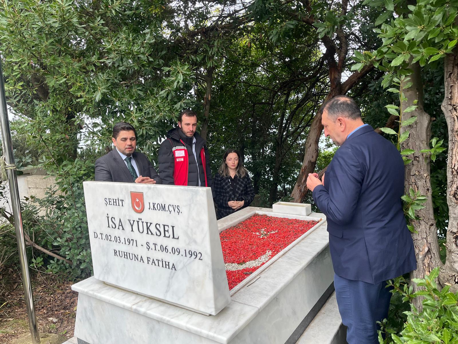 İl Müdürümüz Sayın Ender YANIK’tan Şehidimizin Kabrine Anlamlı Ziyaret