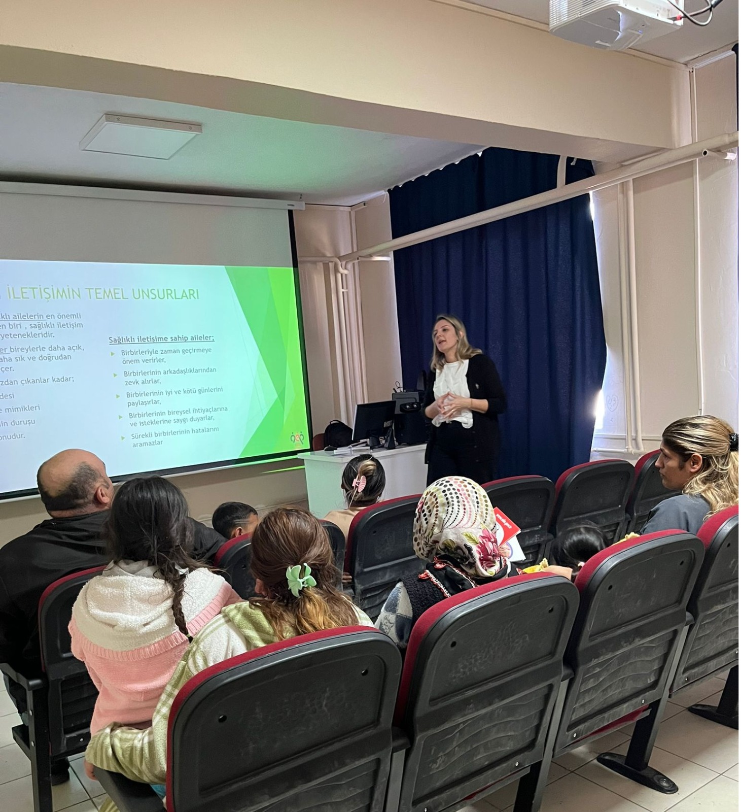 Aile ve Yaşam Becerileri Konusunda Eğitim Verildi.