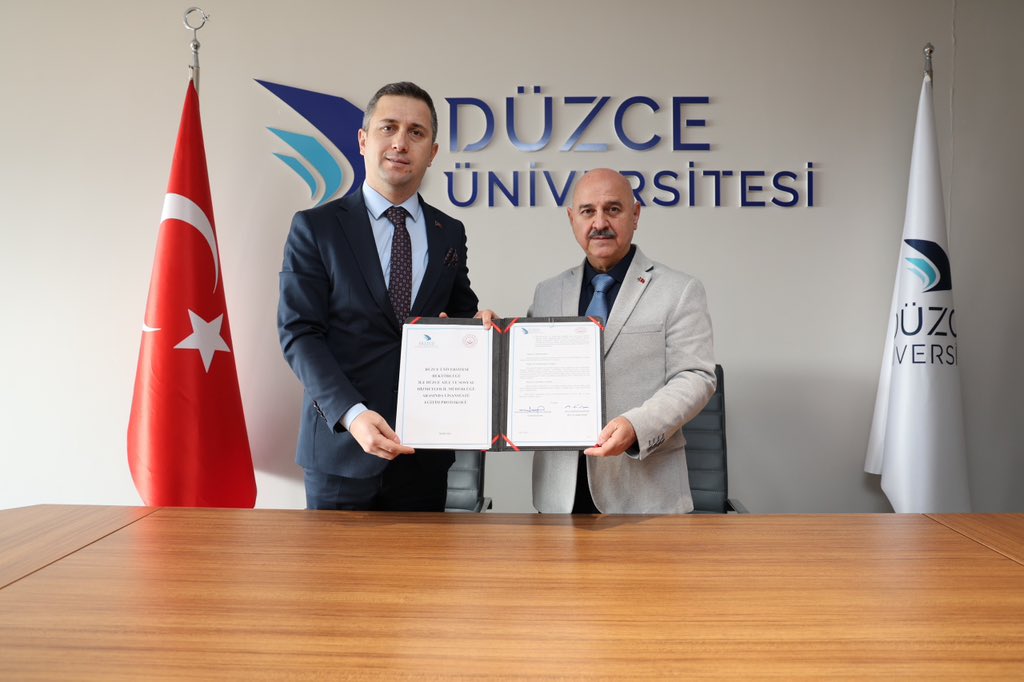 İl Müdürlüğümüz ile Düzce Üniversitesi Arasında Lisansüstü Eğitim Protokolü İmzalandı.