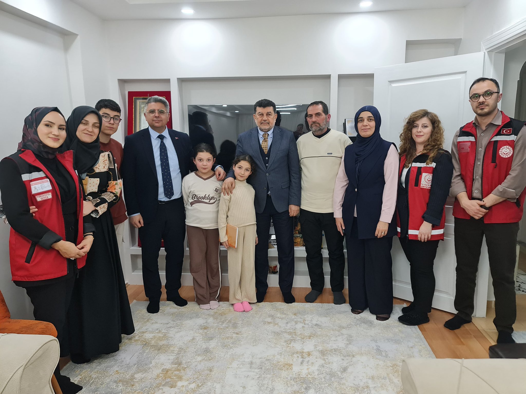 Genel Müdür Yardımcımız Seyfi Bozçelik Şehidimiz Ümit Üzüm’ün Ailesini Ziyaret Etti