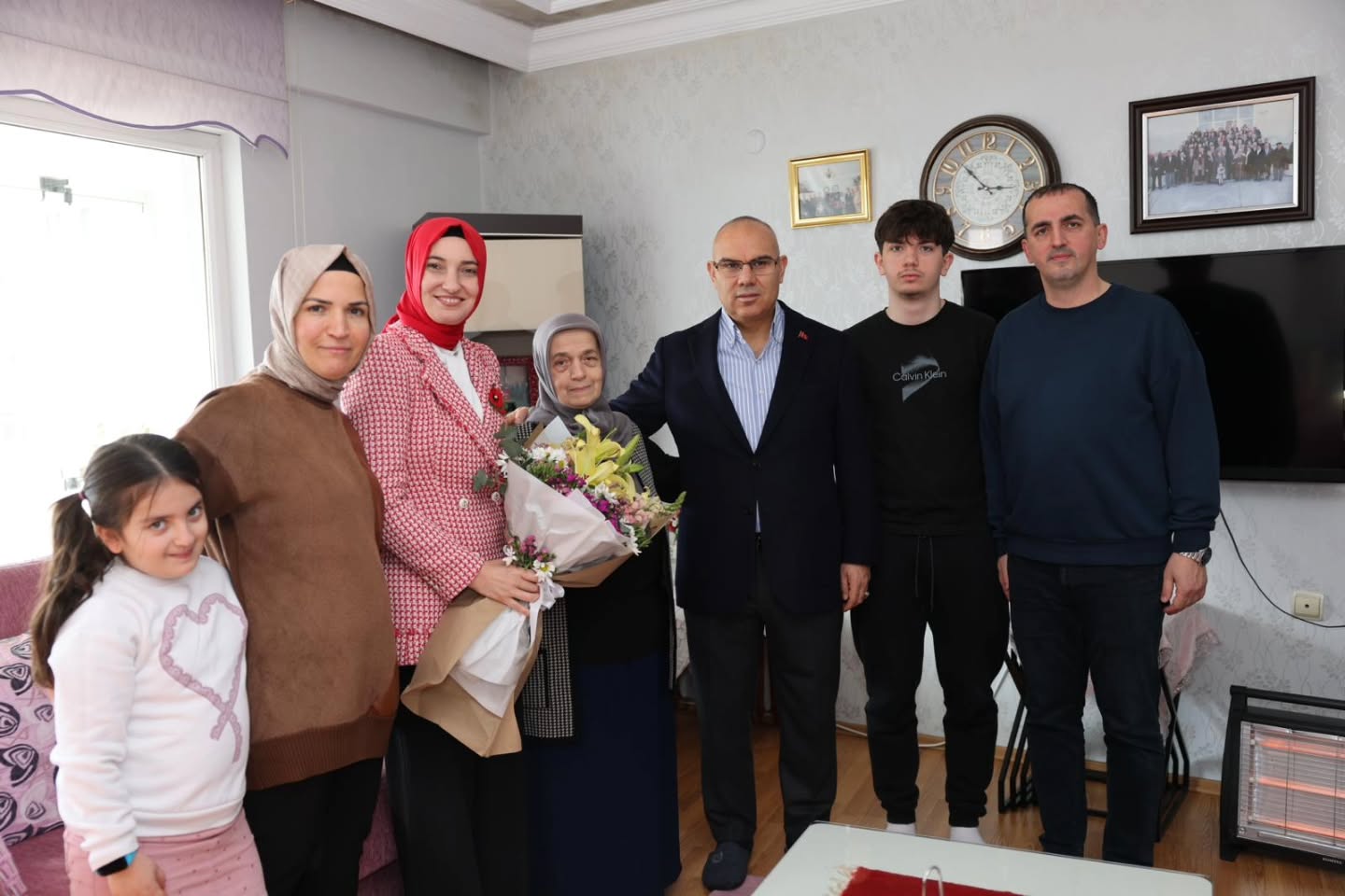 Valimiz Sayın Mustafa KOÇ’tan Şehit Ailesine Anlamlı Ziyare