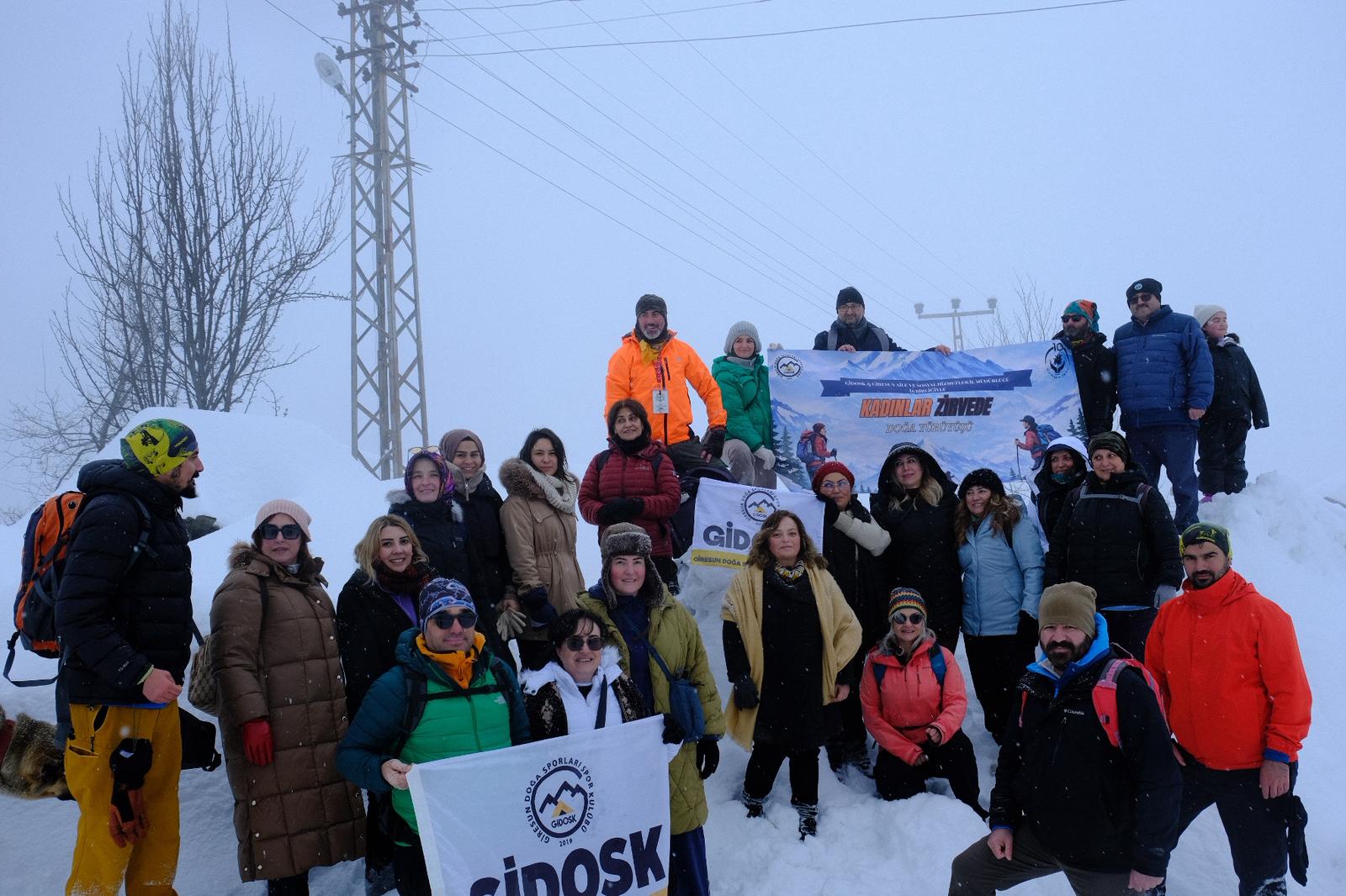 Kadınlar Zirvede: “Güçlü Kadın, Güçlü Türkiye” Etkinliği Gerçekleştirildi.