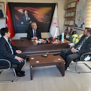 BARINMA YARDIMLARI DAİRE BAŞKANI YUNUS EMRE ALP İL MÜDÜRLÜĞÜMÜZÜ ZİYARET ETTİ - fotoğraf 1