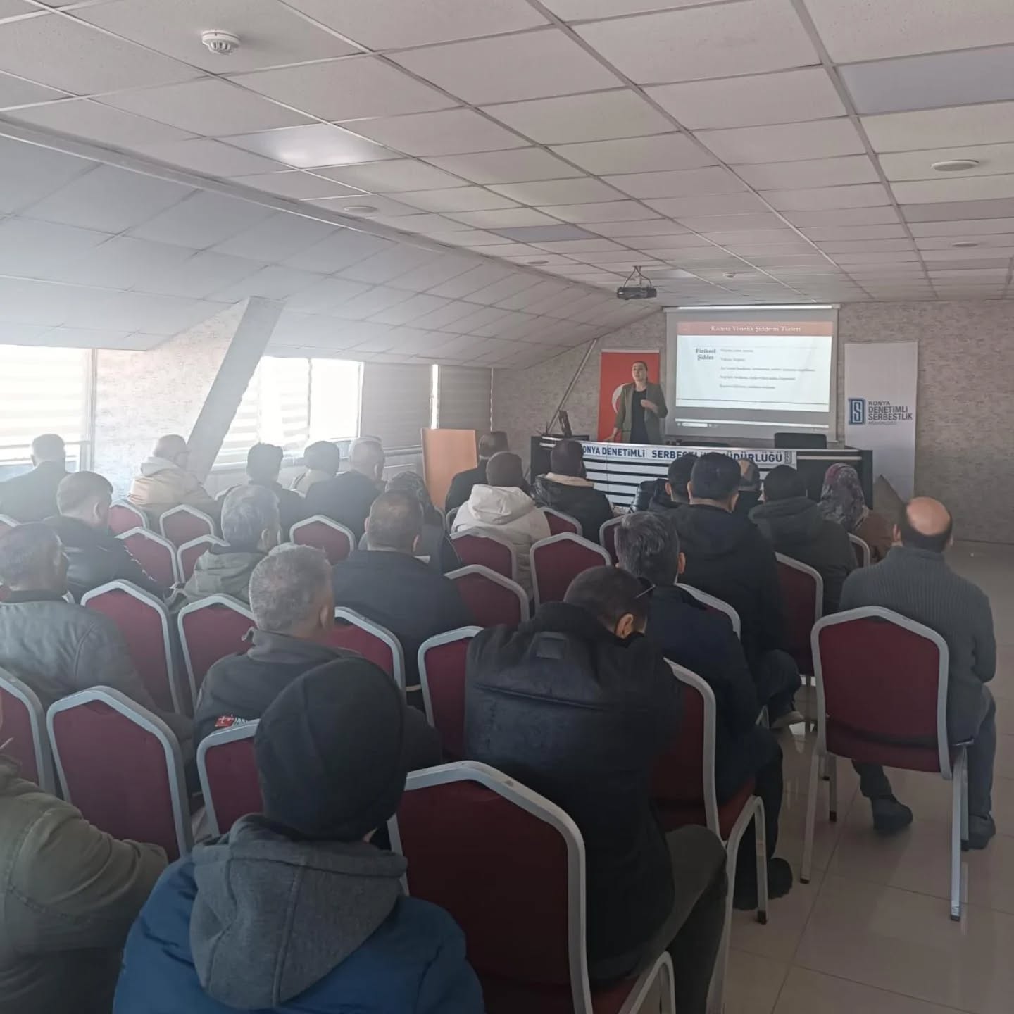 Kadına Yönelik Şiddetle Mücadele Konulu Eğitim Düzenlenmiştir