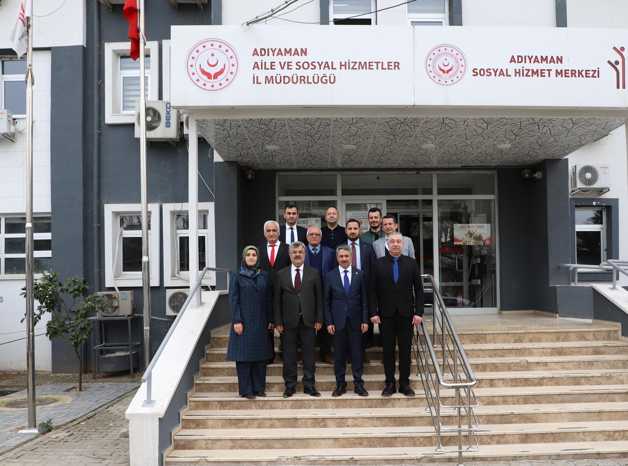 Milletvekilimiz ve Parti Heyetinden İl Müdürümüze Hayırlı Olsun Ziyaretinde Bulundu