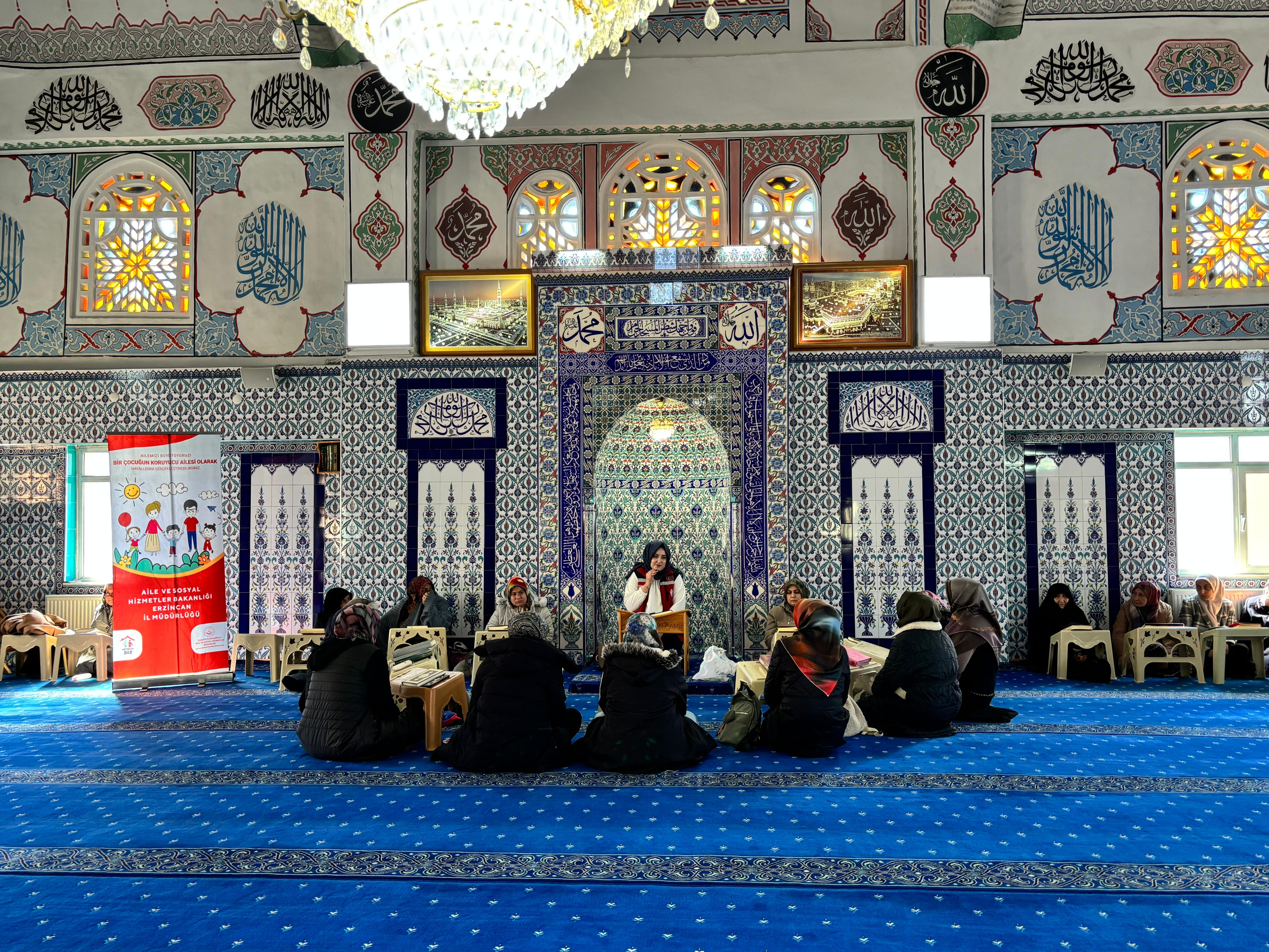 Ramazan Ayı Boyunca Camilerimizde Gerçekleştirilen Mukabele Programlarında Koruyucu Aile Hizmet Modeli Hakkında Tanıtım ve Bilgilendirme Çalışmaları Yapıldı.